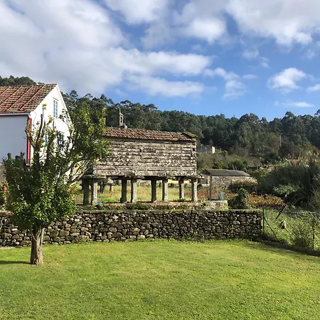 Camino De Rosa's Muros